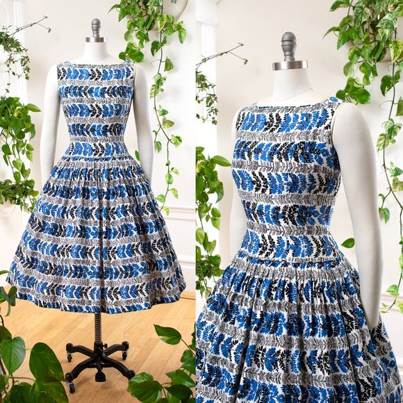 Vintage 1950s Sundress 50s Fern Leaves Floral Striped Print Cotton Day Dress